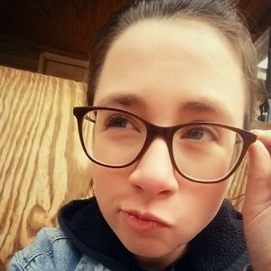 Meet your Posher, Lindsay